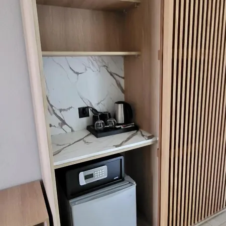 Thinalos Lejlighedshotel 4*