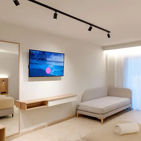Thinalos Aparthotel