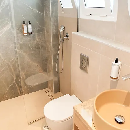 Aparthotel Thinalos 4*