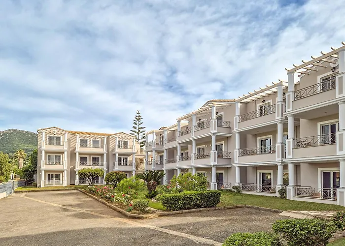 Thinalos Aparthotel 4*