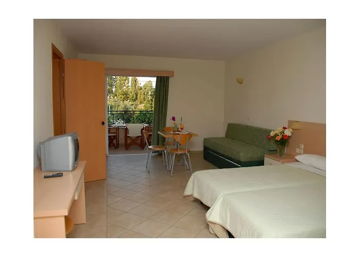 Thinalos 4* Acharavi (Corfu)