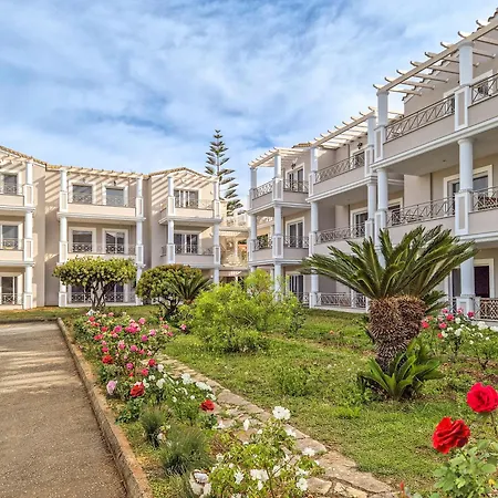 Thinalos Hotel de apartamente 4*