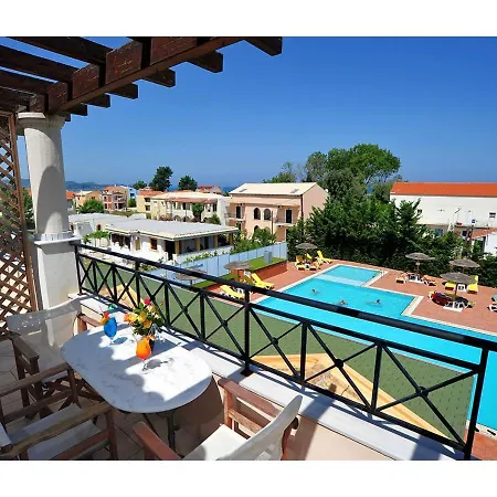 Lägenhetshotell Thinalos Acharavi (Corfu)